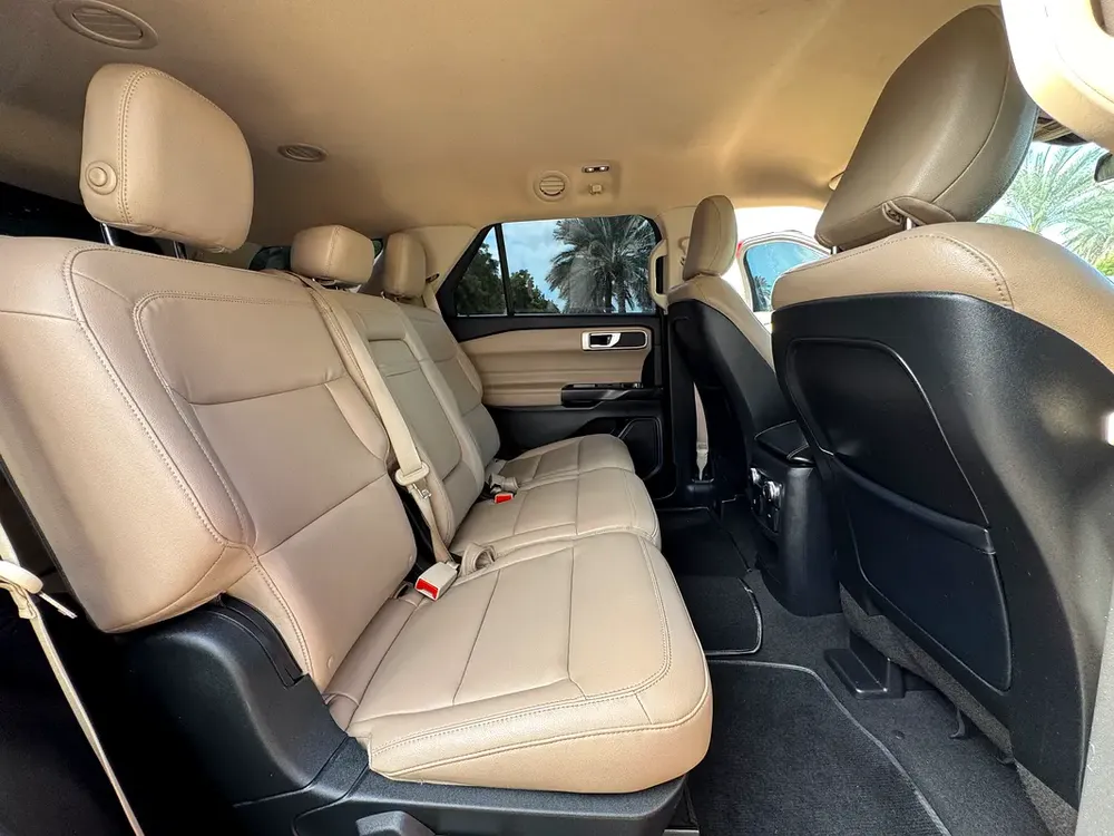 FORD - EXPLORER - 2020 - XLT - VERY GOOD CONDITION - Image 16