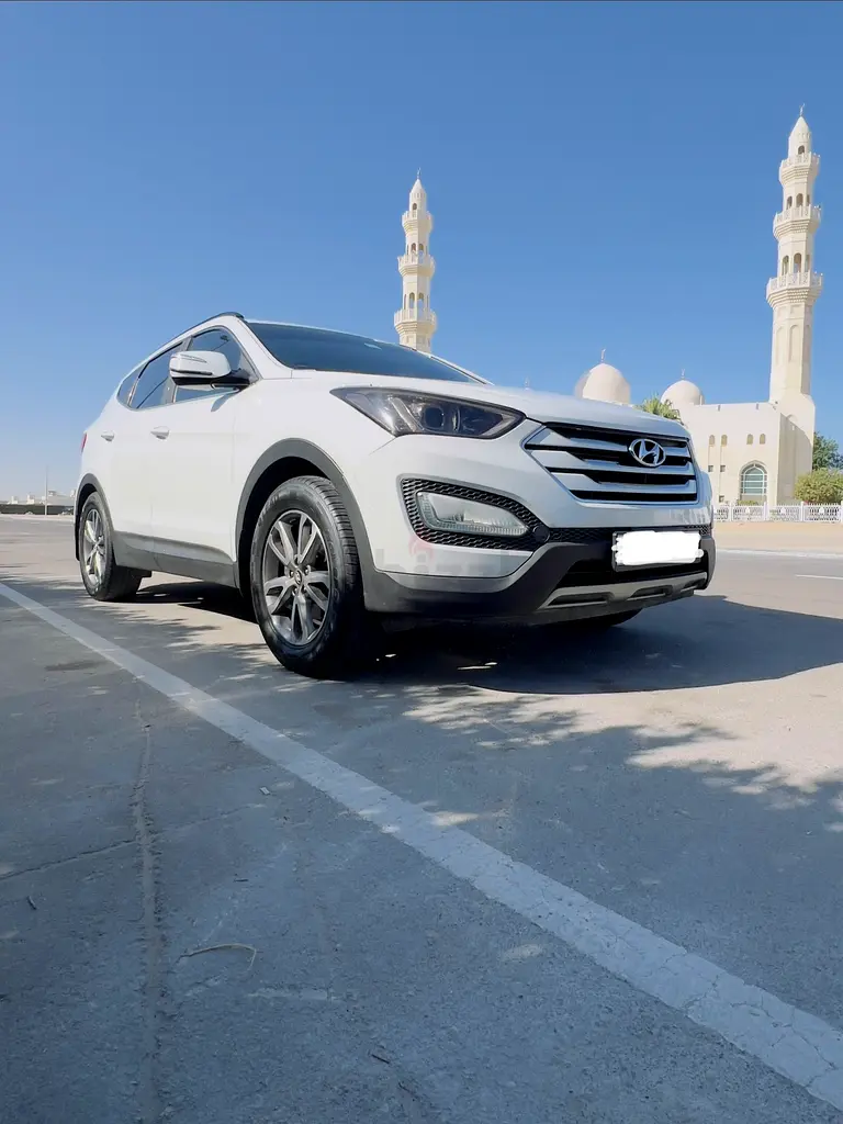 2013 Hyundai Santa Fe SE | GCC Specs | Well Maintained - Image 5