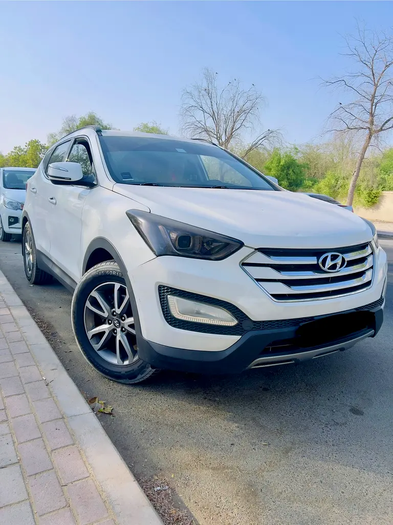 2013 Hyundai Santa Fe SE | GCC Specs | Well Maintained - Image 6