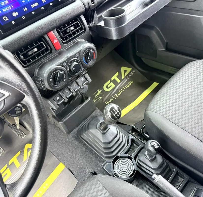 2021 Suzuki Jimny GL MT, Warranty, Service History, GCC - Image 15