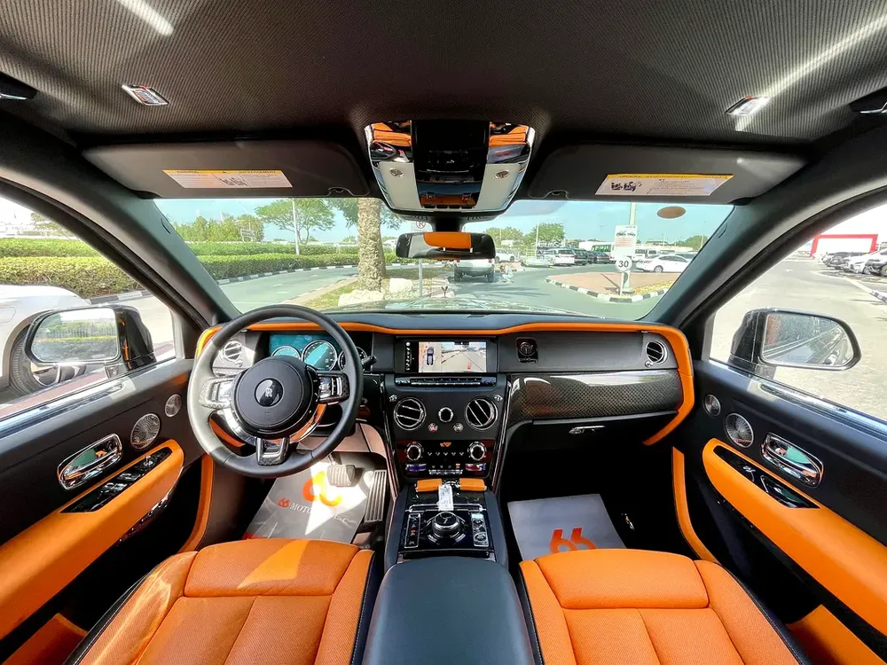 2023 Rolls-Royce Cullinan Black Badge - Image 12