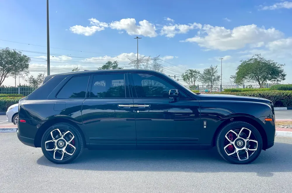 2023 Rolls-Royce Cullinan Black Badge - Image 7