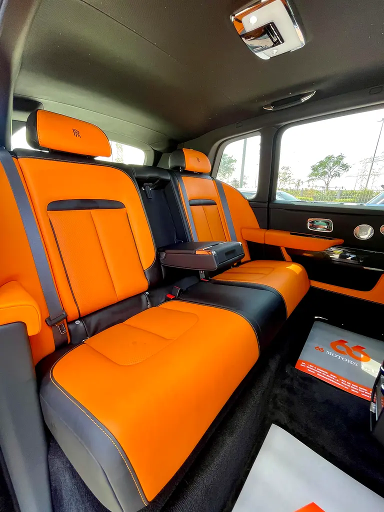 2023 Rolls-Royce Cullinan Black Badge - Image 8