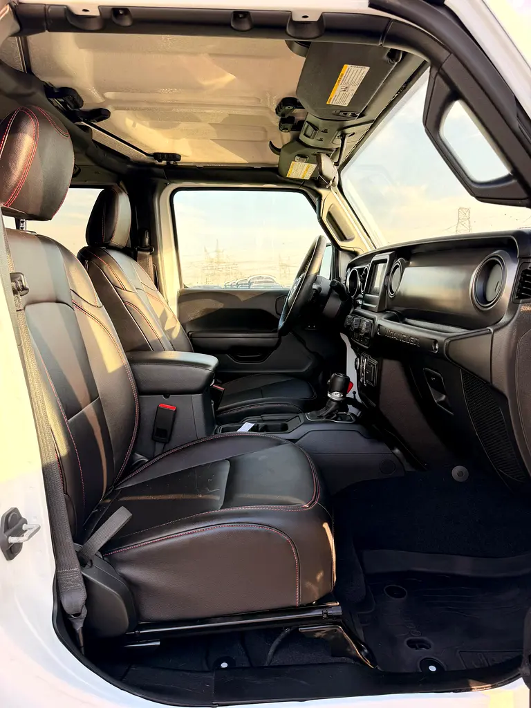 Jeep Wrangler Sport - 2023-  4X4 - HARD TOP- Like New - Image 10