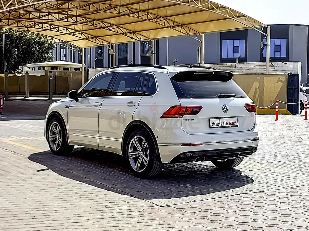 AED 912/month | 2020 Volkswagen Tiguan  | GCC Specs | Ref#465937 - Image 8