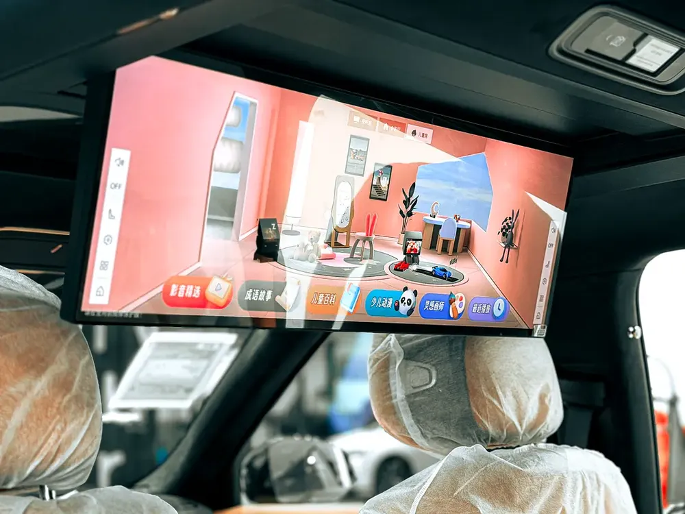 AED 4,150 // 20% DP // 2025 Lynk  Co 900 2.0T Ultra - Image 12