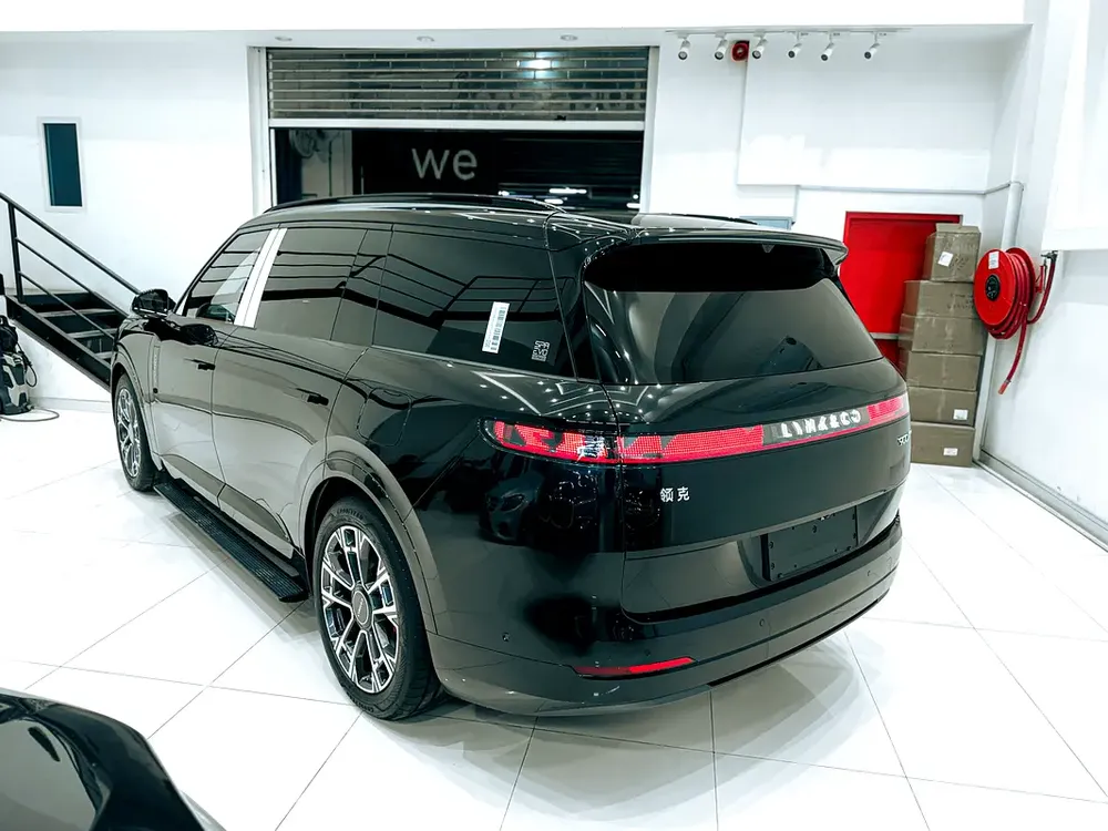 AED 4,150 // 20% DP // 2025 Lynk  Co 900 2.0T Ultra - Image 7
