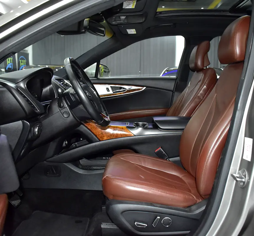 EXCELLENT DEAL for our Lincoln MKX 2.7 ECOBoost AWD ( 2016 Model ) in Beige Color GCC Specs - Image 10