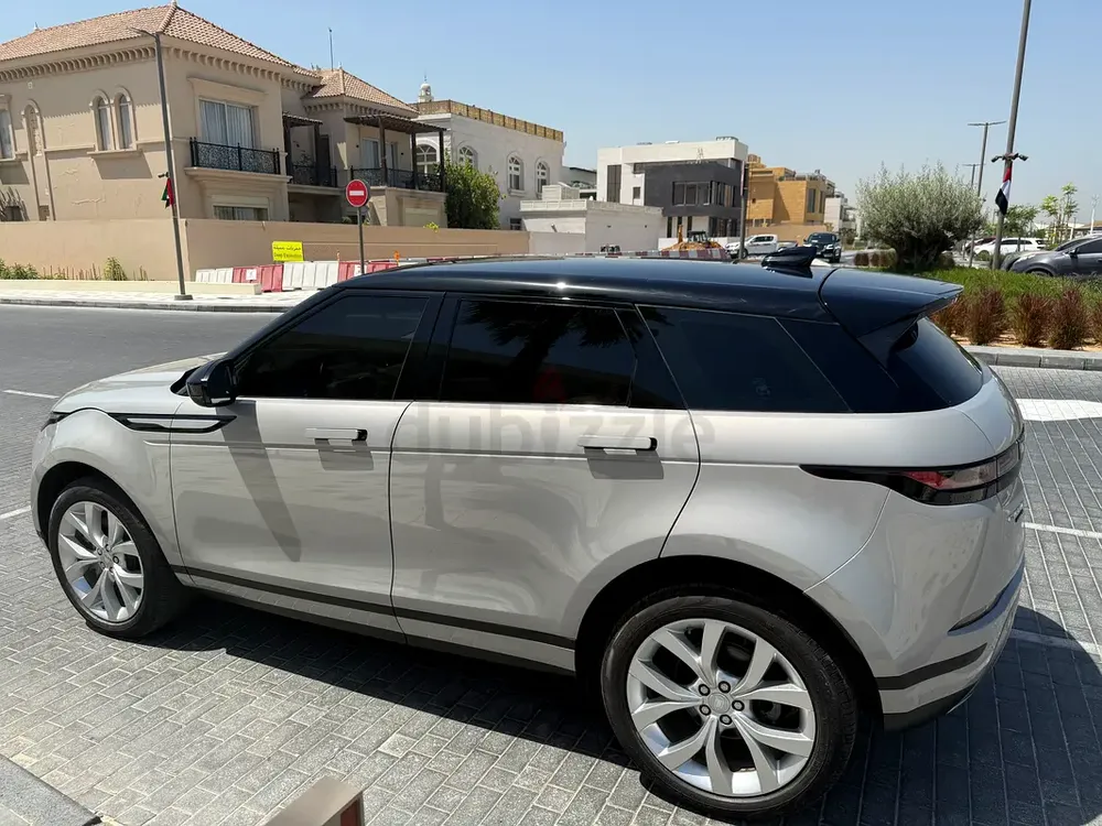 2020 Range Rover Evoque P200 | GCC | Low mileage | New Pirelli Tyres | Immaculate - Image 6