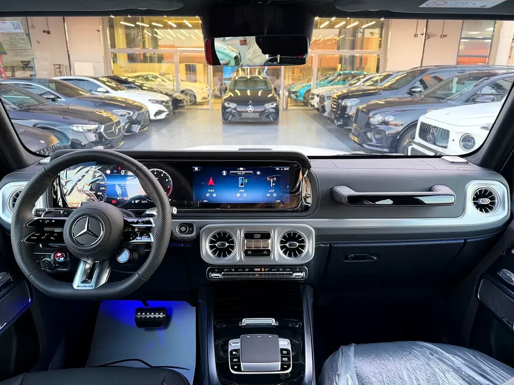 MERCEDES G63 - MODEL 2025 - BRAND NEW - INTERNATIONAL WARRANTY - Image 7