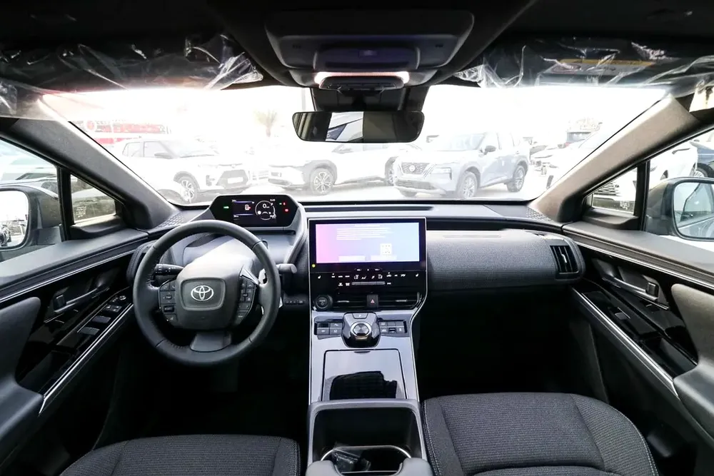 2025 Toyota BZ4X - GCC Specs - Brand New - Image 5