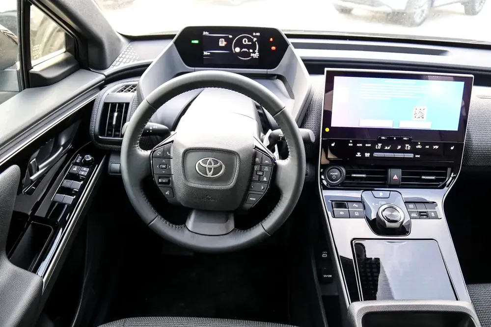 2025 Toyota BZ4X - GCC Specs - Brand New - Image 9
