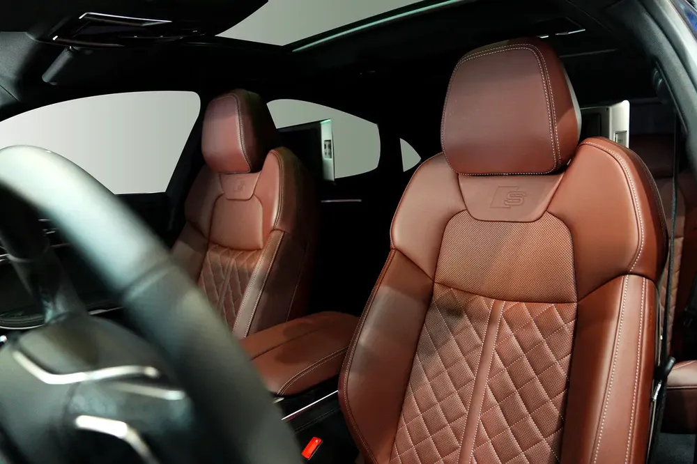 Audi A8 55 TFSI Quattro - 2023 - Image 6