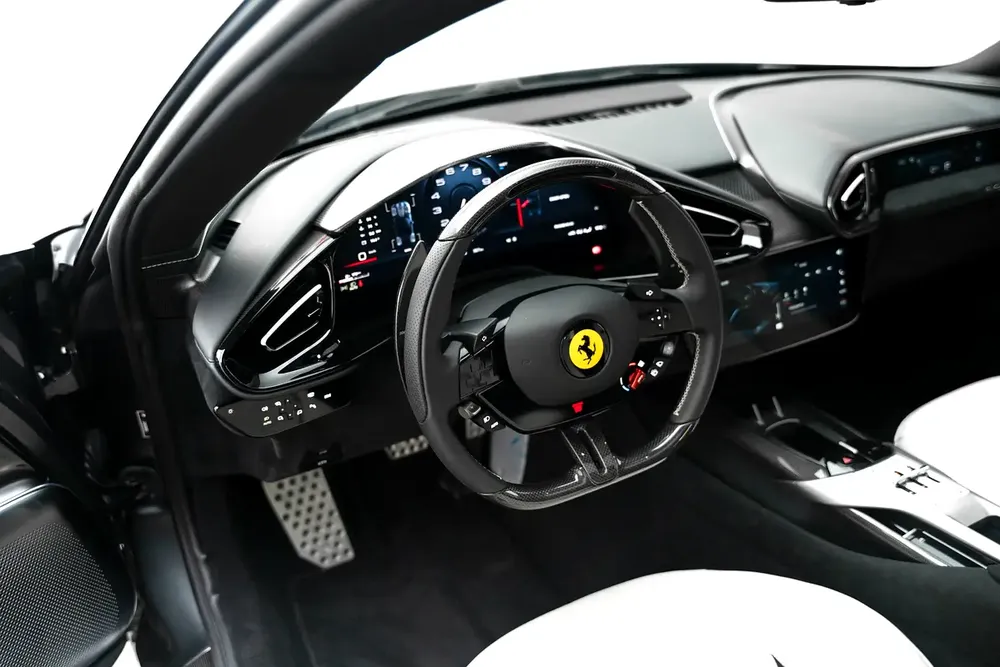 2025 FERRARI 12 CILINDRI - Image 11