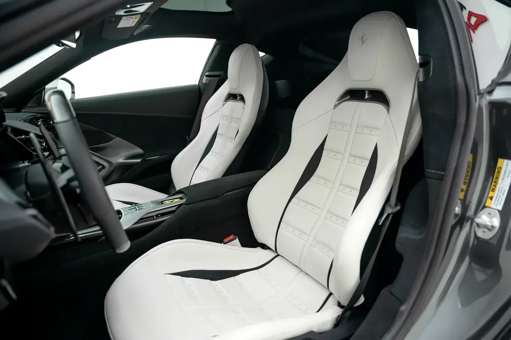 2025 FERRARI 12 CILINDRI - Image 7