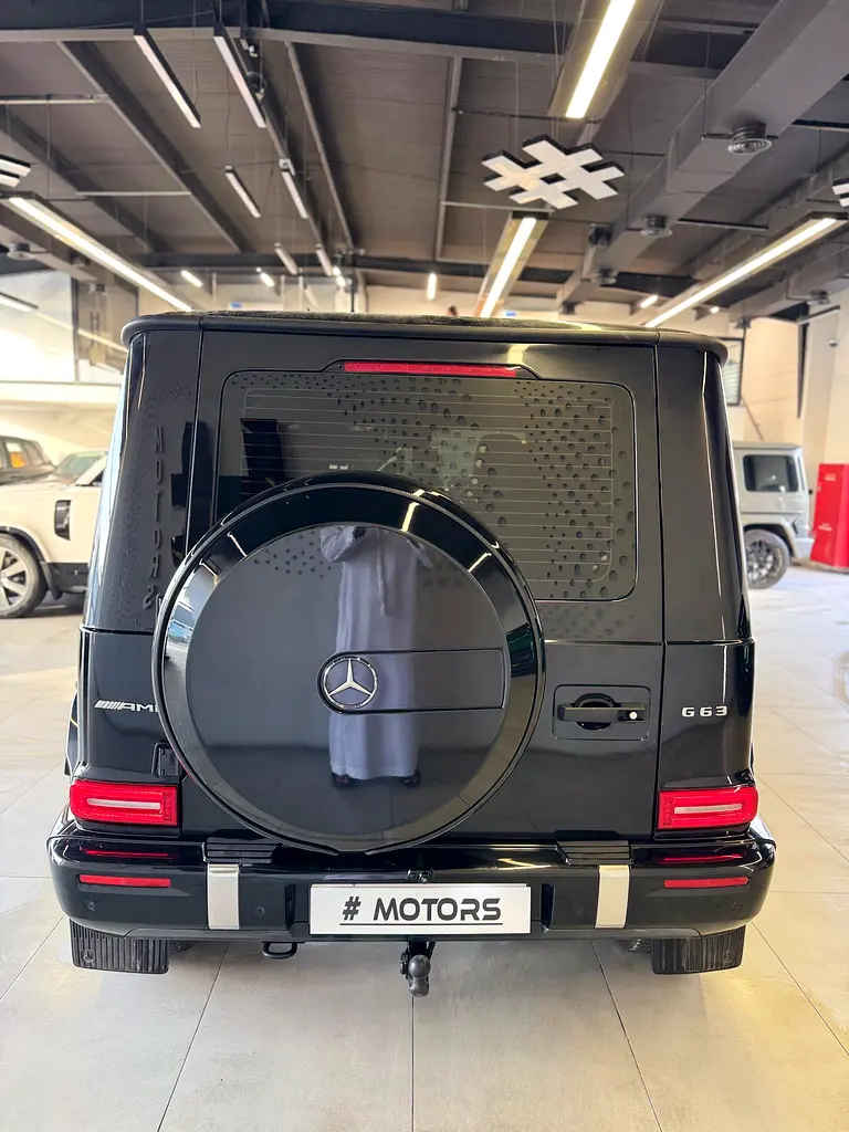 2025 Mercedes-Benz G 63 AMG - Korean Specs - Brand New - Image 13