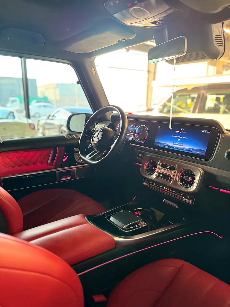 2025 Mercedes-Benz G 63 AMG - Korean Specs - Brand New - Image 17