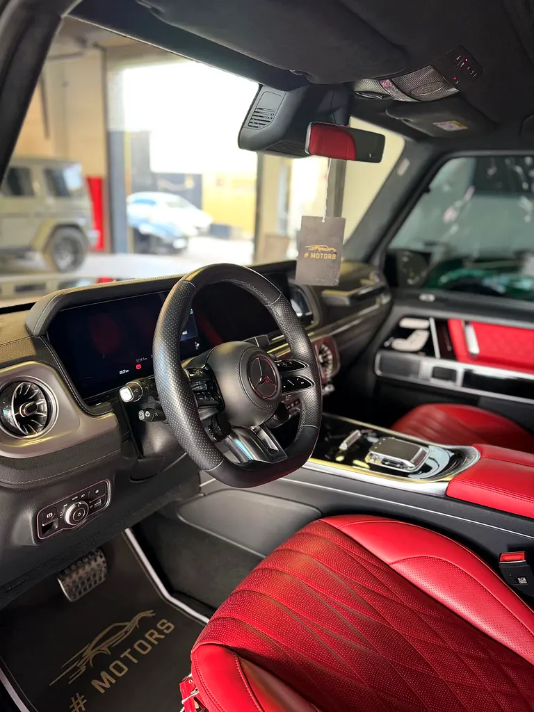2025 Mercedes-Benz G 63 AMG - Korean Specs - Brand New - Image 5