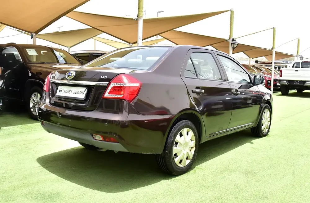 EXCELLENT DEAL for our Geely Emgrand ( 2017 Model ) in Brown Color GCC Specs - Image 5