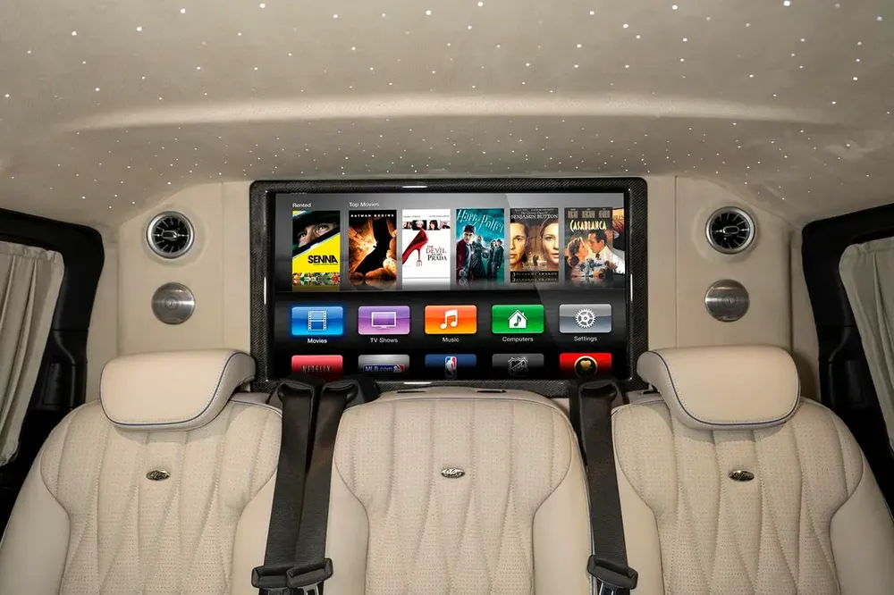 NEW ARRIVAL 2026 MODEL LUXURY MERCEDES GCC V300 with ADDITIONAL REAR AC-2 YEARS WARRANTY BY VLINE - Image 4