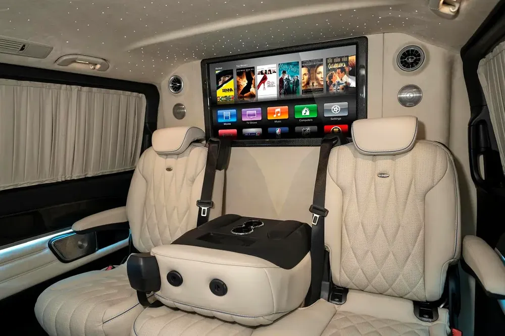 NEW ARRIVAL 2026 MODEL LUXURY MERCEDES GCC V300 with ADDITIONAL REAR AC-2 YEARS WARRANTY BY VLINE - Image 5