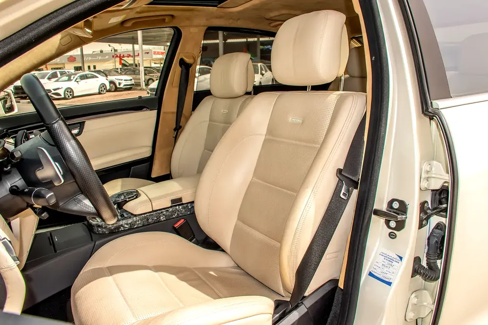 2007 - BENZ S65 AMG | V12 Biturbo |  ONLY 94,000 KM - Image 15