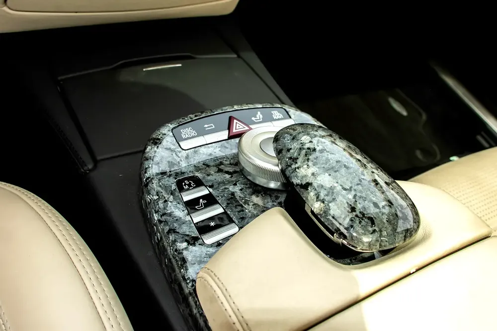 2007 - BENZ S65 AMG | V12 Biturbo |  ONLY 94,000 KM - Image 18