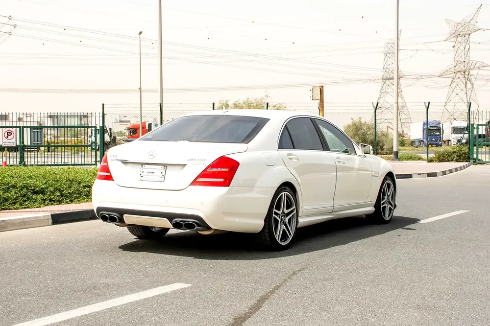 2007 - BENZ S65 AMG | V12 Biturbo |  ONLY 94,000 KM - Image 8