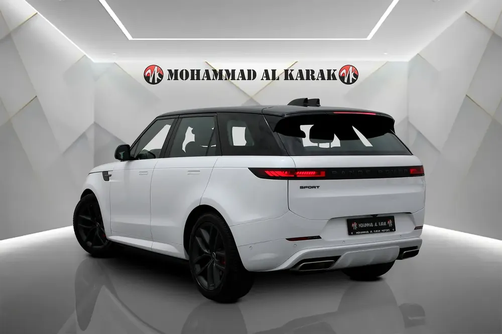RANGE ROVER SPORT DYNAMIC 2024 - GCC - ALTAYER WARRANTY - FULLY LOADED - AMAZING CONDITION - Image 5