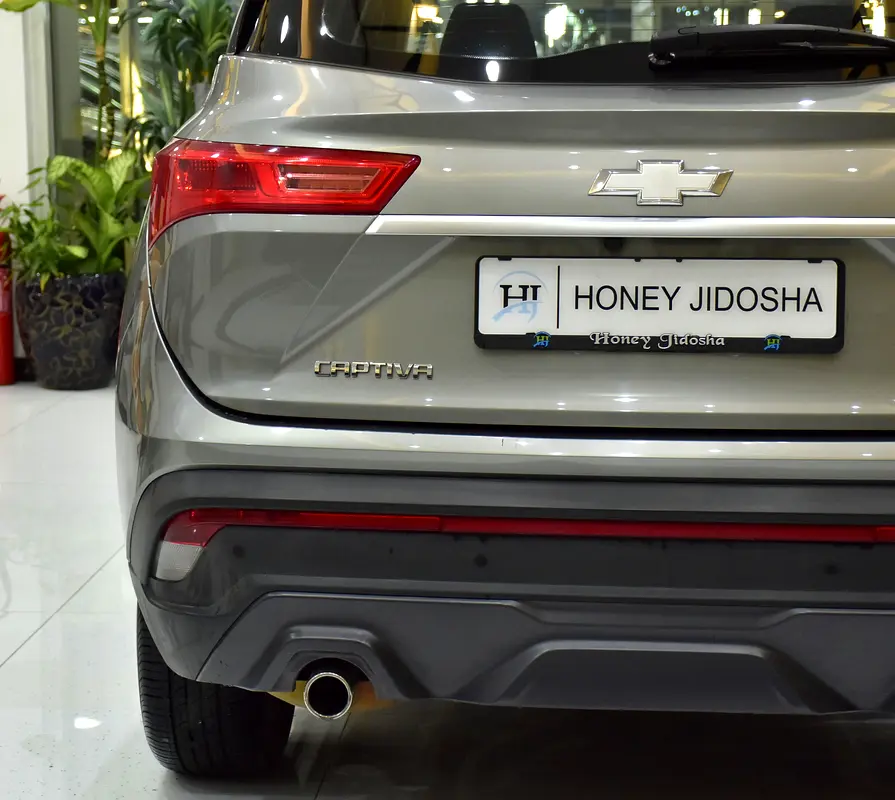AED 833 EMi at 0% DP | Chevrolet Captiva Premier ( 2023 Model ) in Grey Color GCC Specs - Image 8