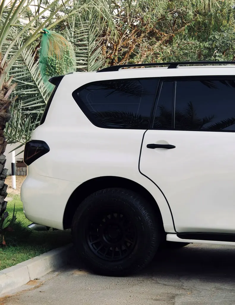 Nissan Patrol SE Platinum 2016 GCC Specs - Image 8