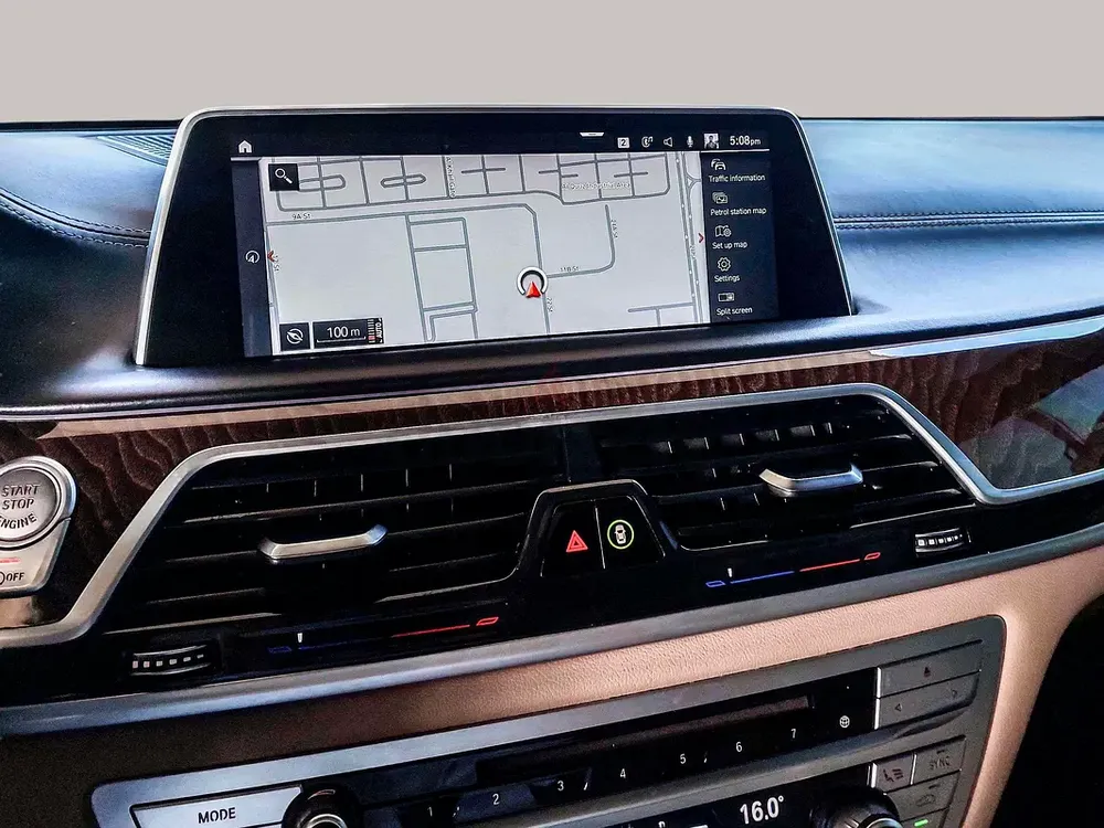 AED 2431/month | 2022 BMW 7-Series 730i Exclusive | GCC Specs | Ref#470649 - Image 16