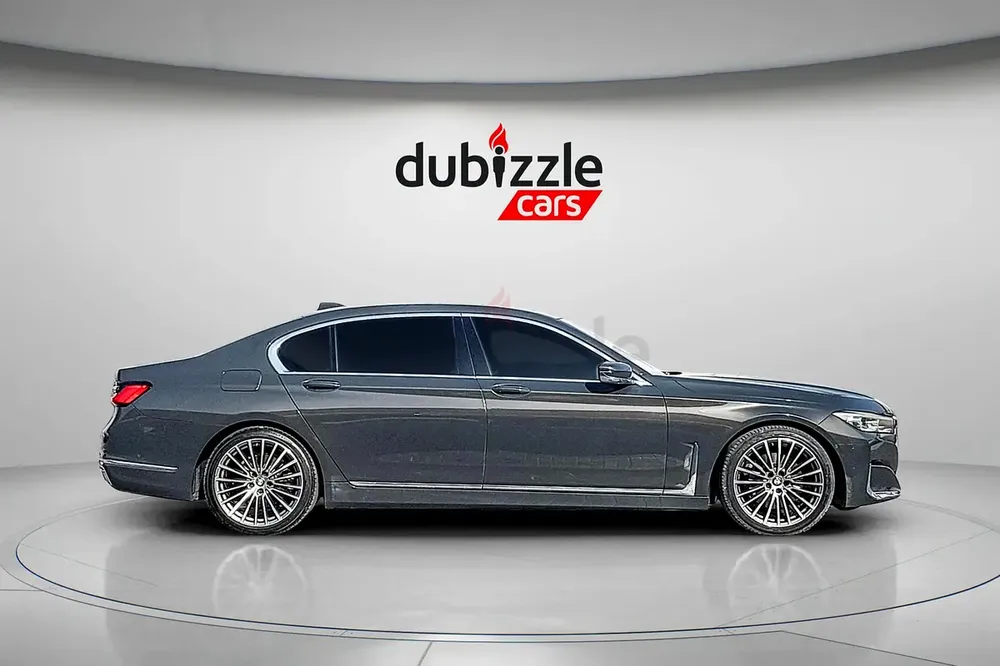AED 2431/month | 2022 BMW 7-Series 730i Exclusive | GCC Specs | Ref#470649 - Image 4