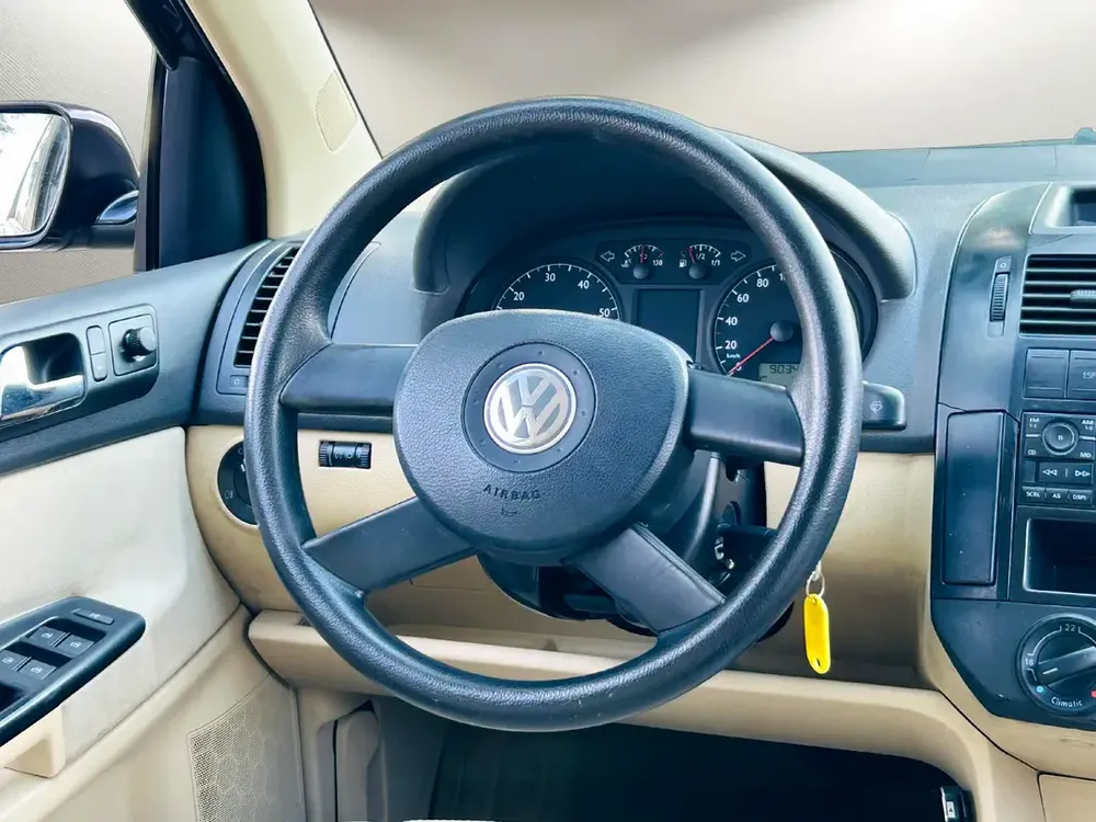 VOLKSWAGEN POLO 2005 CLEAN CAR FRESH JAPAN IMPORT - Image 10