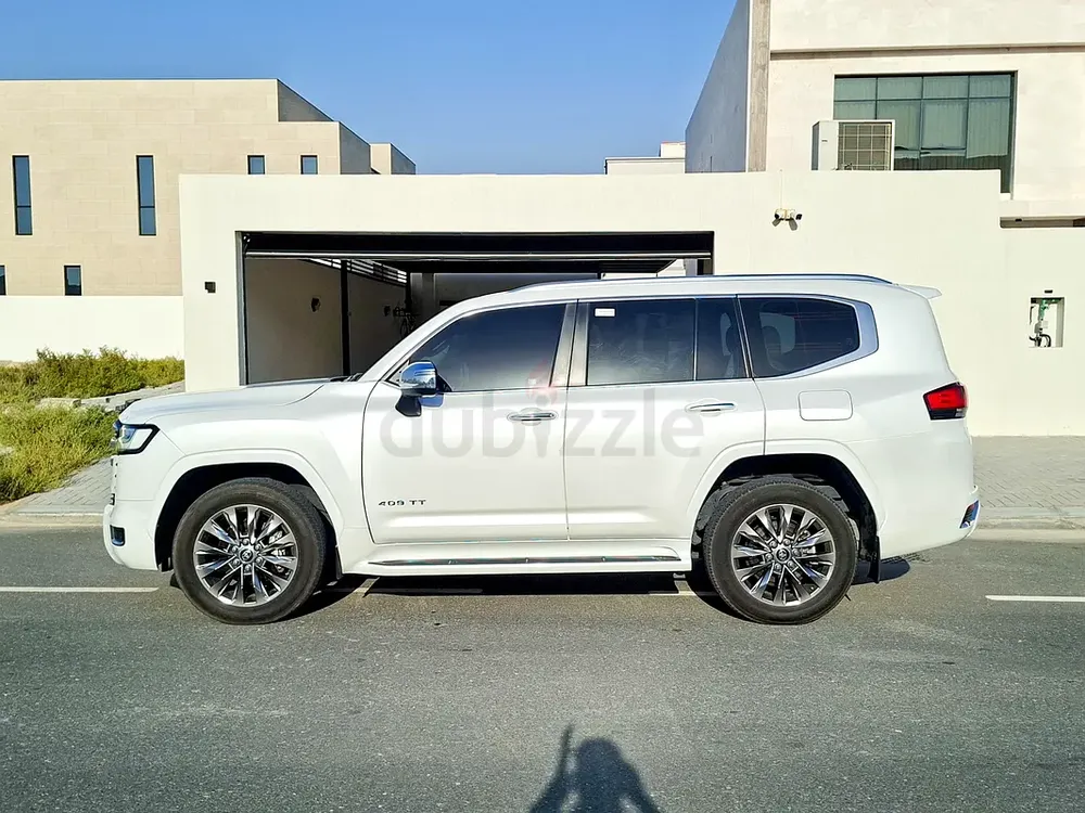 AED 4634/month | 2023 Toyota Land Cruiser  | GCC Specs | Ref#472735 - Image 5