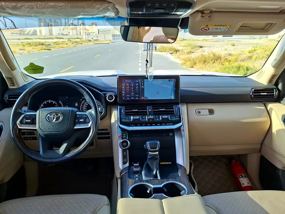 AED 4634/month | 2023 Toyota Land Cruiser  | GCC Specs | Ref#472735 - Image 9