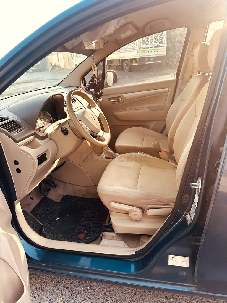 Suzuki Ertiga - Image 6