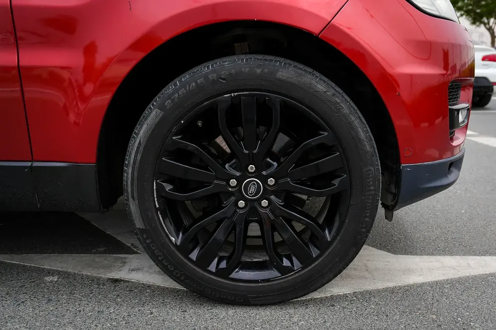 Land Rover Range Rover Sport HSE 2014 | GCC Specs | Well Maintained - Image 19