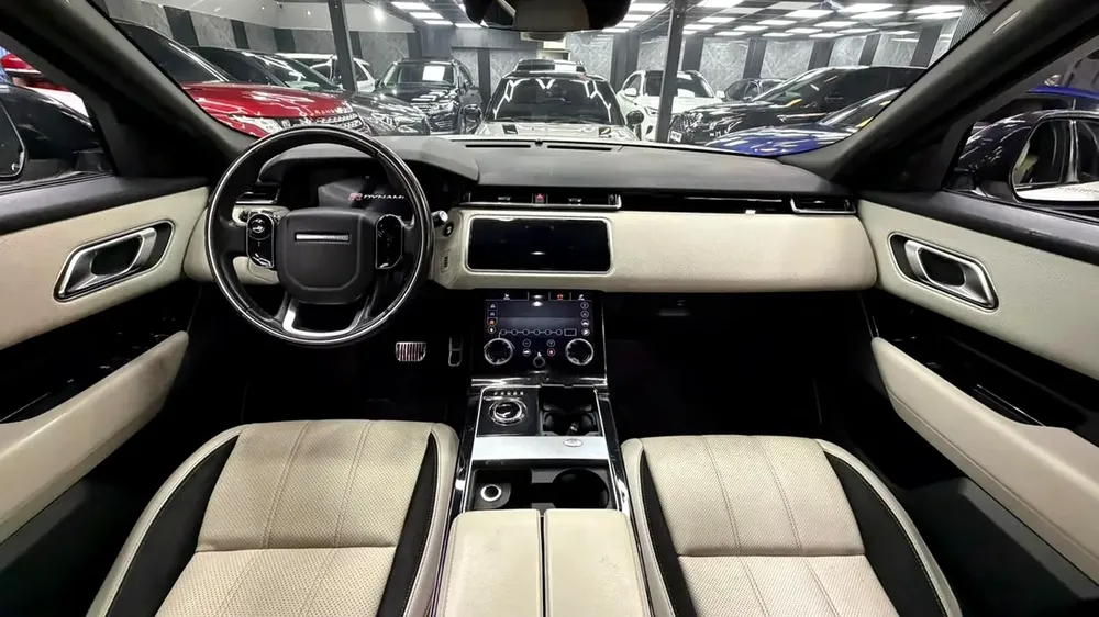 AED 1604/M | Velar P380 R Dynamic | GCC Specs | Warranty - Image 12