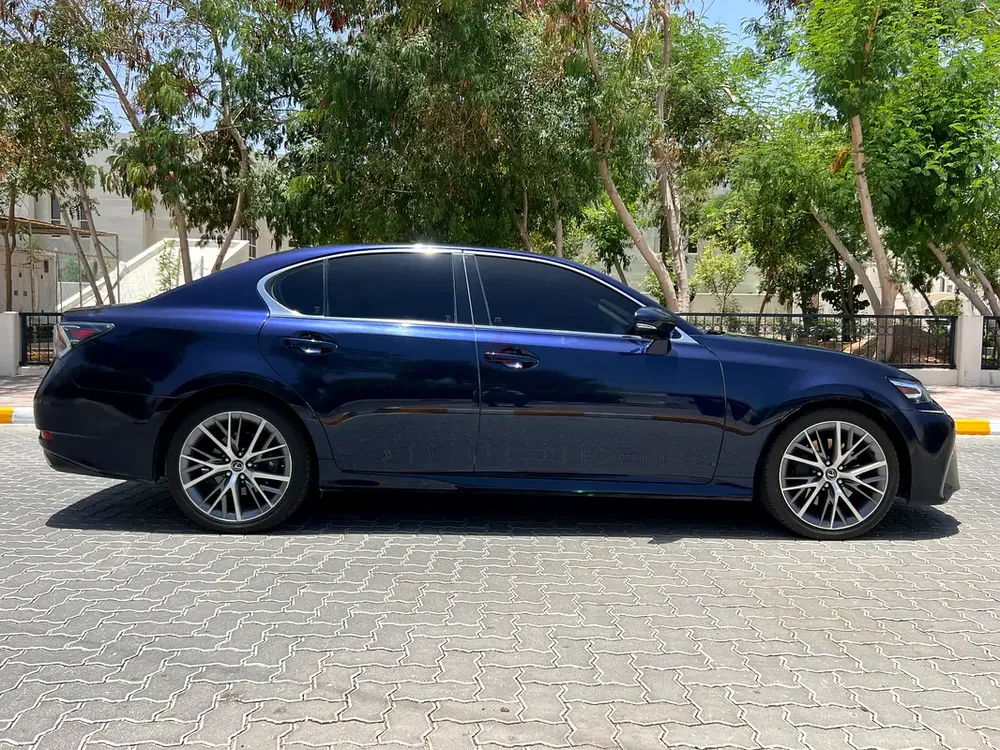 2019 Lexus GS 350 Premier - Image 4