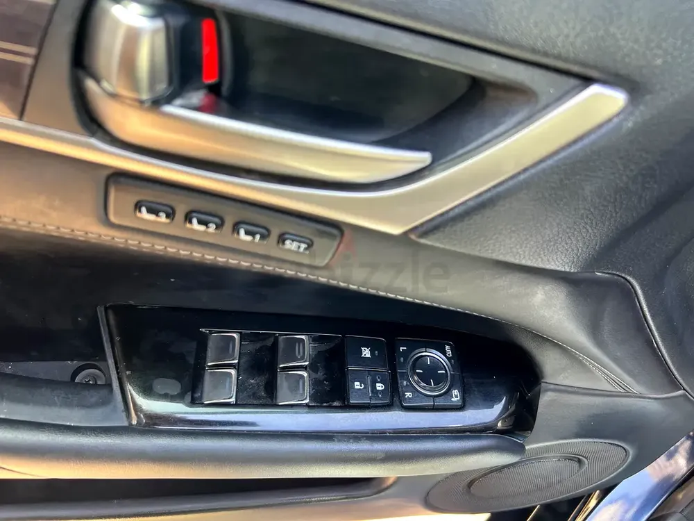 2019 Lexus GS 350 Premier - Image 6