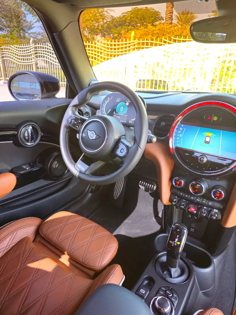 2022 Mini Cooper S JCW Kit | 2.0L I4 | 192 HP | 60,750 KM | Service Contract - Image 10