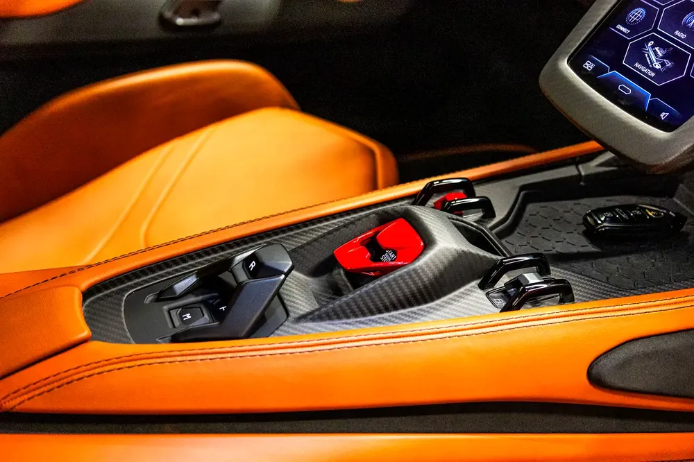 Lamborghini Revuelto - GCC Specs - Warrant Available - Image 13