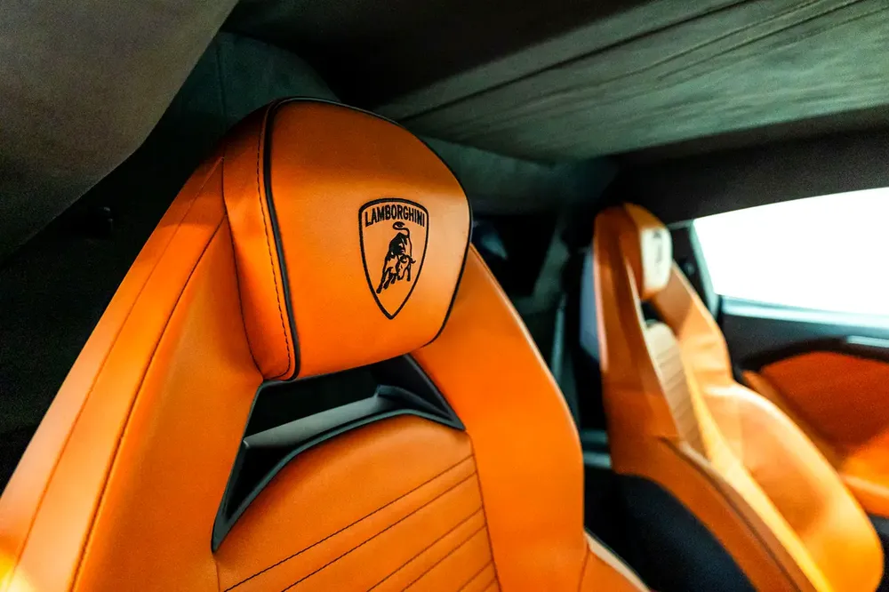 Lamborghini Revuelto - GCC Specs - Warrant Available - Image 14