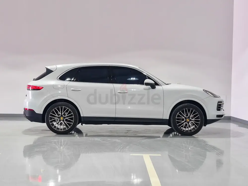 AED 1761/month | 2018 Porsche Cayenne  | GCC Specs | Ref#446490 - Image 4