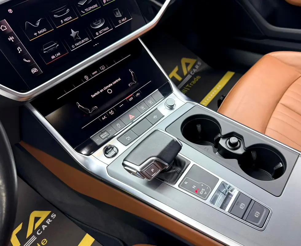2023 Audi A6 40 TFSI, Warranty, Audi Service Contract+Full Service History, GCC - Image 17