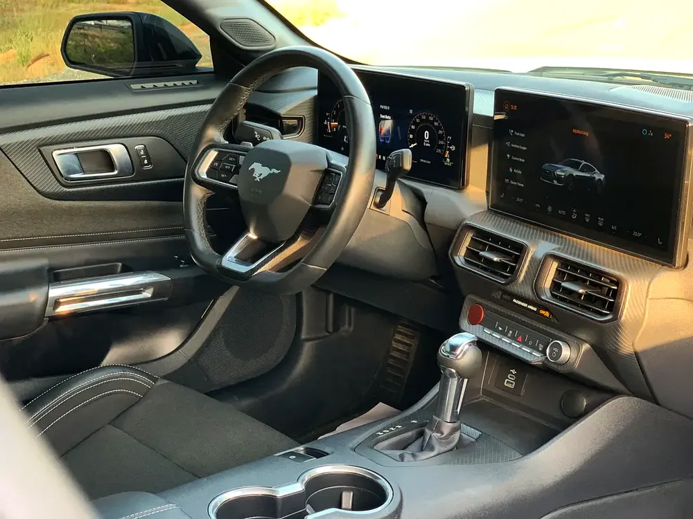 AED 2,800 / Monthly | Mustang GT 2024 | USA Specs | 5.0L 8-Cyl engine - Image 9