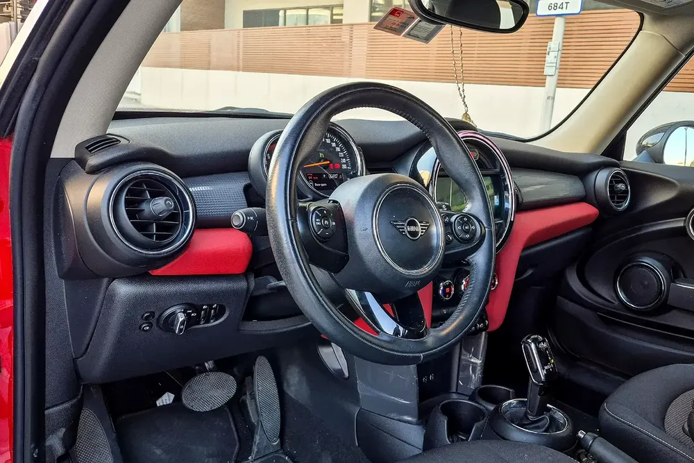 AED 851/month | 2020 MINI Cooper  | GCC Specs | Ref#422936 - Image 11