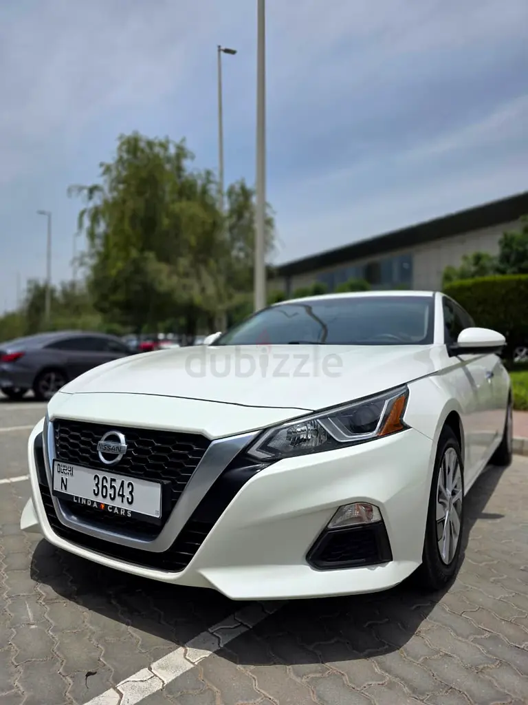 2020 Nissan Altima | Low Mileage | Excellent Condition | Original Paint - Image 5