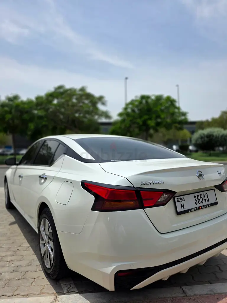 2020 Nissan Altima | Low Mileage | Excellent Condition | Original Paint - Image 6